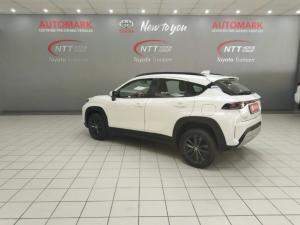 Toyota Starlet Cross 1.5Xs automatic - Image 9