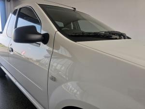 Nissan NP200 1.6 Safety PackS/C - Image 9