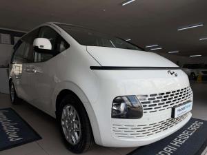 Hyundai Staria 2.2D Executive automatic - Image 2
