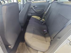 Volkswagen Polo Vivo hatch 1.4 - Image 14