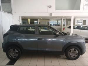 Mahindra XUV 3XO 1.2T MX3 auto - Image 10