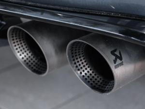 Volkswagen Golf R - Image 13