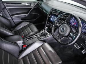 Volkswagen Golf R - Image 14
