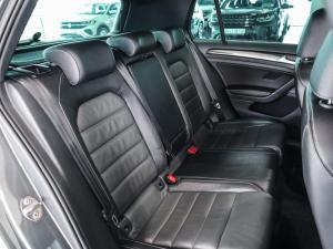 Volkswagen Golf R - Image 19