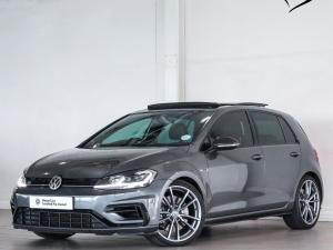 Volkswagen Golf R - Image 1