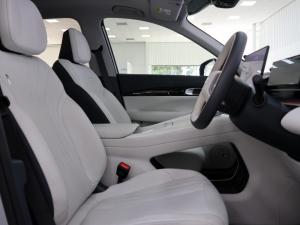 Geely E5 EM-i Apex - Image 16