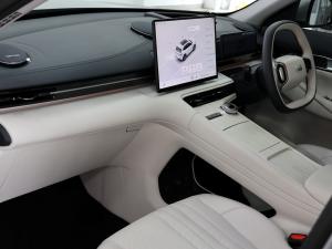 Geely E5 EM-i Apex - Image 21