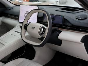 Geely E5 EM-i Apex - Image 22