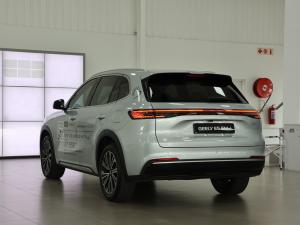 Geely E5 EM-i Apex - Image 6