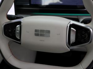 Geely E5 EM-i Apex - Image 9