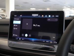 Volkswagen Golf R - Image 12