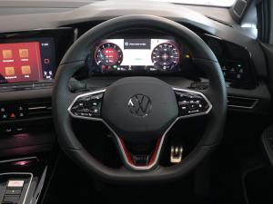 Volkswagen Golf GTI - Image 14
