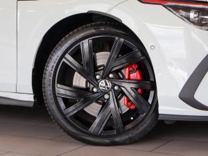 Volkswagen Golf GTI - Image 3