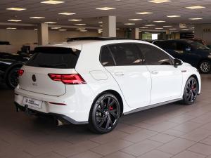 Volkswagen Golf GTI - Image 7