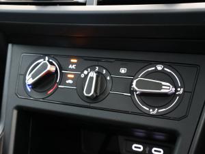 Volkswagen Polo hatch 1.0TSI - Image 17