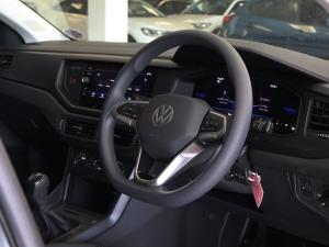 Volkswagen Polo hatch 1.0TSI - Image 10