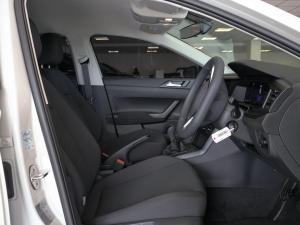 Volkswagen Polo hatch 1.0TSI - Image 14