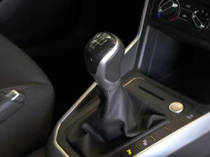 Volkswagen Polo hatch 1.0TSI Life manual - Image 16