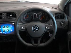 Volkswagen Polo Vivo hatch 1.4 Life - Image 17