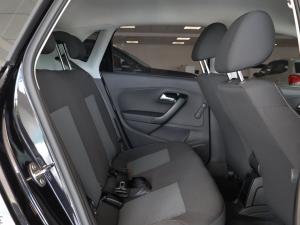 Volkswagen Polo Vivo hatch 1.6 Life - Image 15