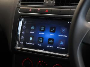 Volkswagen Polo Vivo hatch 1.6 Life - Image 17