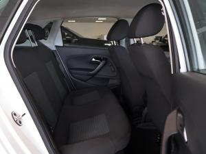 Volkswagen Polo Vivo hatch 1.4 Comfortline - Image 10