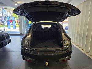 BMW iX xDrive50 - Image 17