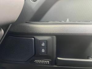 Land Rover Defender 110 Octa Edition One - Image 19