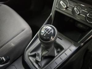 Volkswagen Polo hatch 1.0TSI Trendline - Image 8