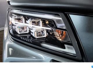 Nissan Navara 2.5DDTi double cab Stealth