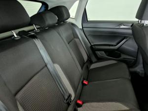 Volkswagen Polo hatch 1.0TSI Life auto - Image 17