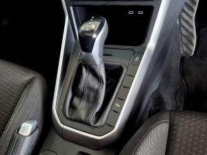 Volkswagen Polo hatch 1.0TSI Life auto - Image 20