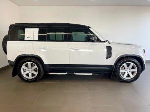 Land Rover Defender 110 D300 SE - Image 2