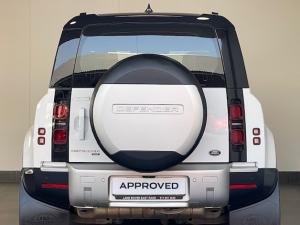 Land Rover Defender 110 D300 SE - Image 3