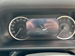 Land Rover Defender 110 D300 X-Dynamic SE - Image 13