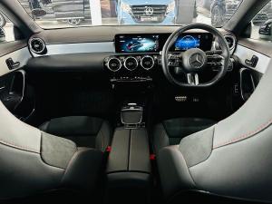 Mercedes-Benz CLA CLA200 Progressive - Image 3