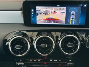 Mercedes-Benz CLA CLA200 Progressive - Image 8