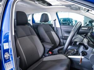 Volkswagen Polo hatch 1.0TSI Life auto - Image 14