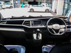 Volkswagen Transporter 2.0BiTDI Kombi SWB Trendline Plus 4Motion - Image 18