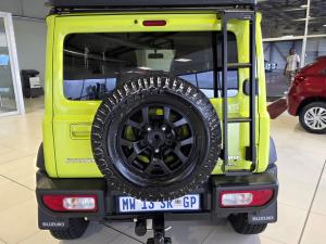 Suzuki Jimny 1.5 GLX AllGrip 5-door auto - Image 6