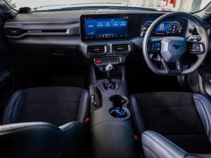 Ford Mustang Dark Horse fastback - Image 13
