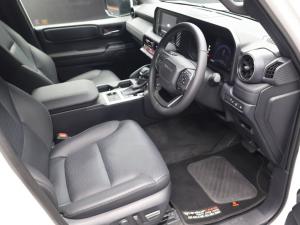 Toyota Land Cruiser Prado 2.8GD TX - Image 8
