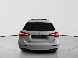 Mercedes-Benz A-Class A200 hatch Progressive - Image 6