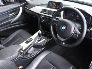 BMW 3 Series 320i auto - Image 9