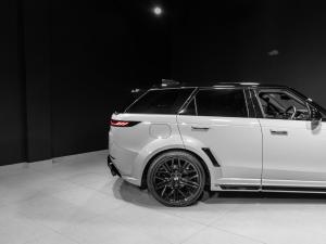 Land Rover Range Rover Sport D350 Dynamic SE - Image 23