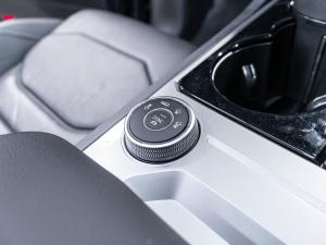 Volkswagen Touareg V6 TDI Executive R-Line - Image 21