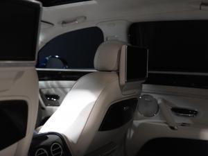 Bentley Flying Spur W12 Mulliner - Image 9