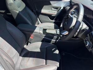 Mercedes-Benz CLA CLA200 Progressive - Image 14