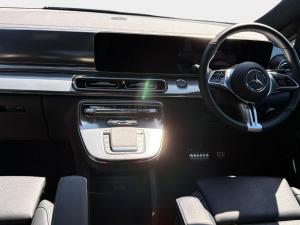 Mercedes-Benz V-Class V300d Exclusive - Image 13
