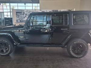 Jeep Wrangler Unlimited 2.8CRD Altitude - Image 6